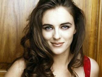 Elizabeth Hurley Wallpaper