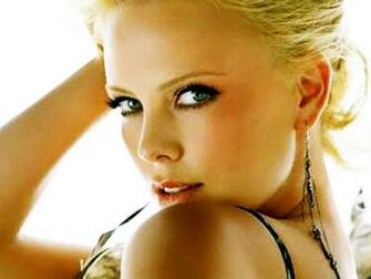 Charlize Theron Sexy Wallpaper