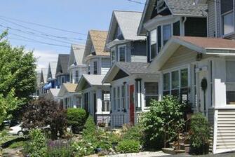 Houses Along Grove Avenue In Albany New York Usa City Wallpaper