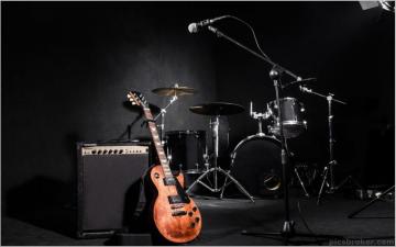 Making An X Guitars Drums Wallpaper On