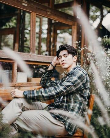 Praomook Stars Pon Nawasch Bua Nalinthip Krating Khunnarong