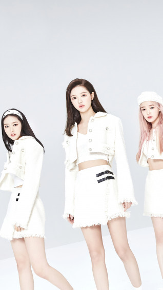 Oh My Girl Nonstop All Group Members 4k Wallpaper