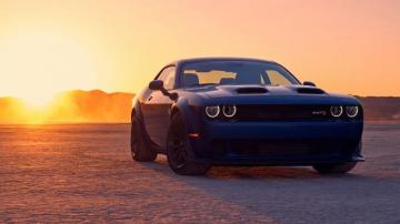 Dodge Challenger Hellcat Wallpaper Top