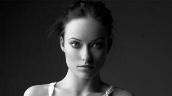 Olivia Wilde Black White Wallpaper Portrait Desktop
