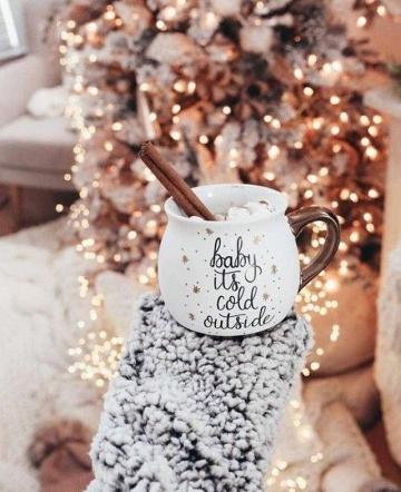 iPhone Winter Aesthetically Christmas Wallpaper