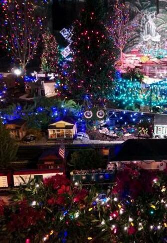 Mountain Christmas Dollywood Pc Android iPhone And iPad Wallpaper