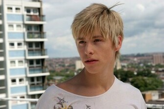 Photo Directory Celebrity Mitch Hewer Wallpaper
