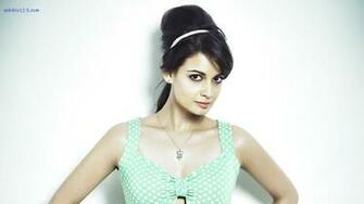 Dia Mirza Wiki Bio Age Figure Size Height HD Image Wallpaper