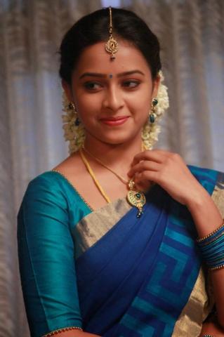 Sri Divya Wallpaper Teahub Io
