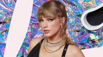 Taylor Swift Reaches New Levels Of Pda With Travis Kelce In A