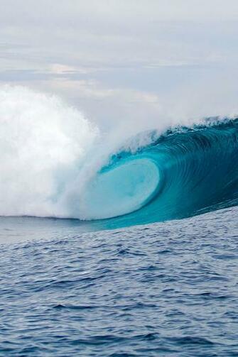 Teahupoo Wallpaper Pelauts