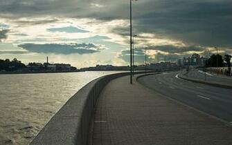 Cloudy City Widescreen Wallpaper