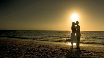 Kiss Day Romantic Quotes Image Sms Status Messages Pics Happy
