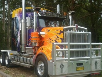 Optimus Prime Truck Wallpaper By