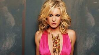Rebecca Romijn Wallpaper Celebrity