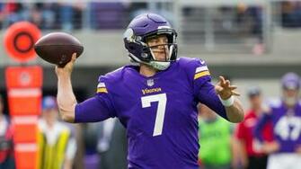 Case Keenum Replaces Sam Bradford In Second Quarter Against Bears