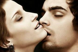 Hot Romantic Love Wallpaper Romance Photo Image