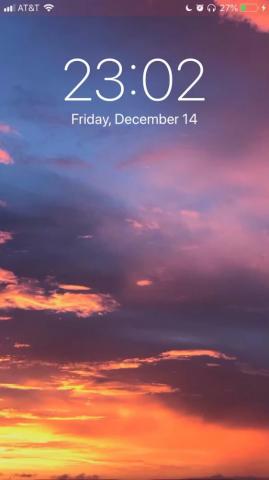 Here Is A Secret Live Wallpaper For Goku And Bardock Fighting