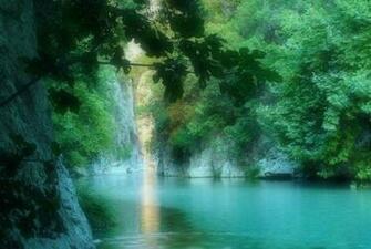 Beautiful River Wallpaper Pictures