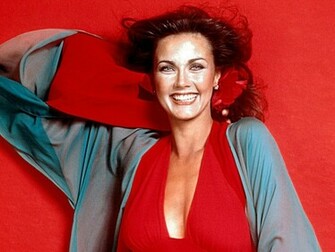 Lynda Carter Wallpaper