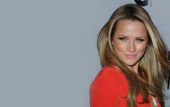 Shantel Vansanten Wallpaper