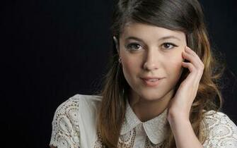 Mary Elizabeth Winstead Wallpaper High Quality