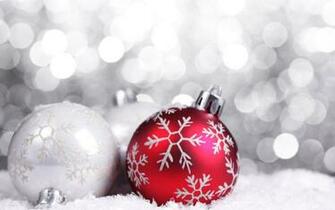 Red And Silver Christmas Tree Bulbs Widescreen Wallpaper Wide