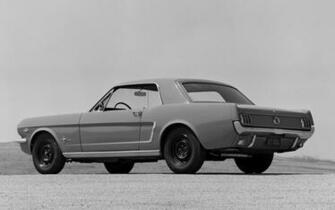 Ford Mustang Rear HD Wallpaper Classic Car Cars Background