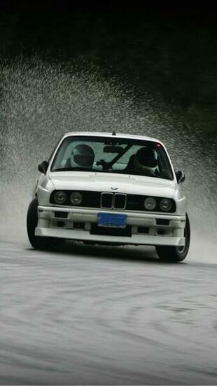 Bmw M3 E30 iPhone5 Wallpaper iPhonewallpaper