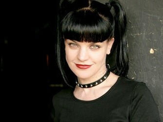 Abby Sciuto Wallpaper
