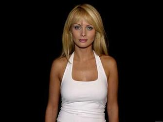 Izabella Scorupco Wallpaper X 112k Jpg