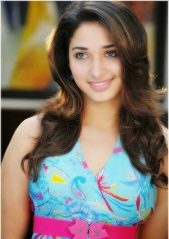 Tamanna Bhatia HD Wallpaper Pictures