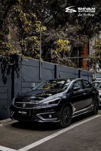 Maruti Suzuki Black Ciaz Wallpaper Nexa Shivam Autozone