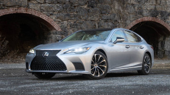 Lexus Ls Re This Flagship Sedan Still Believes In