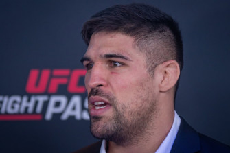 Promesa De Peso W Lter Reta A Vicente Luque Pelear En La Ufc Wallpaper