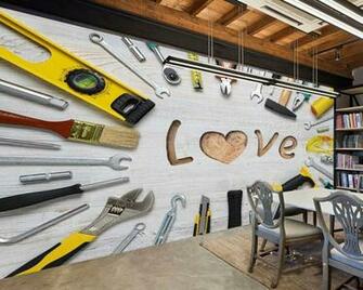 Creative Wallpaper Toolbox Ruler Artwork Wall Decoration Painting