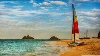 Boat On Oahu Beach Wallpaper