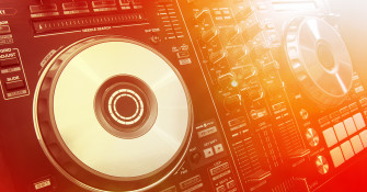 Choosing The Best Dj Controller For You