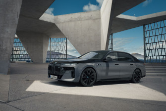 New Bmw Series Limo Is Plug In Hybrid Only The Uk Car Magazine