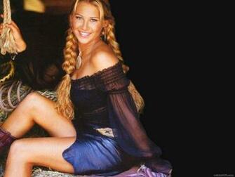 Anna Kournikova High Quality Wallpaper Size Of