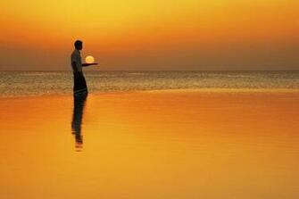 Carry The Sun HD Wallpaper