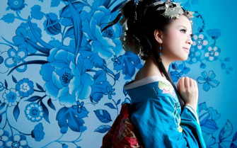 Japanese Girl Wallpaper