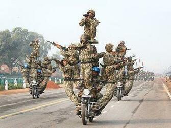 Indian Army Stunts Photos Pics Image Wallpaper