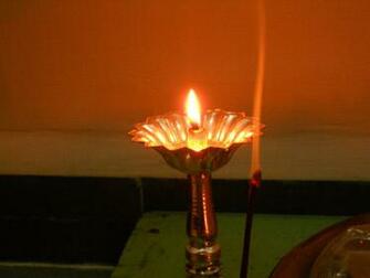 Amazing Oil Lamps Wallpaper Odd