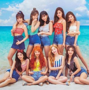 Twice Wallpaper Once Dancethenightaway Dtna Kpop
