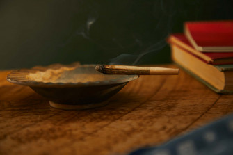 Weed Blunt Wallpaper