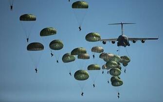 Qo739 Airborne Wallpaper Photos In High