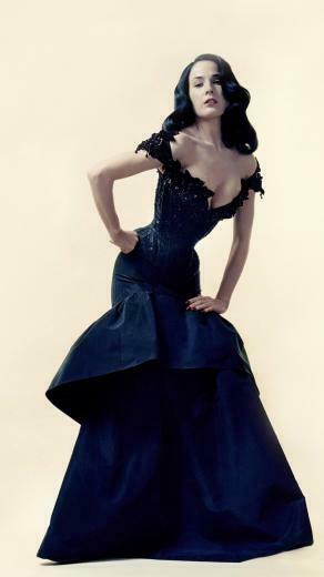 Celebrity Dita Von Teese Wallpaper Id Mobile