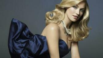 Yvonne Strahovski Full HD Wallpaper 1080p