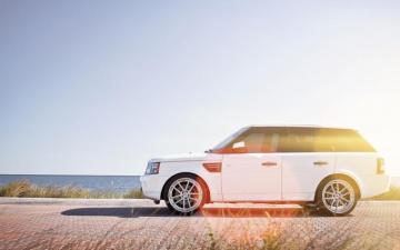 White Range Rover Wallpaper On